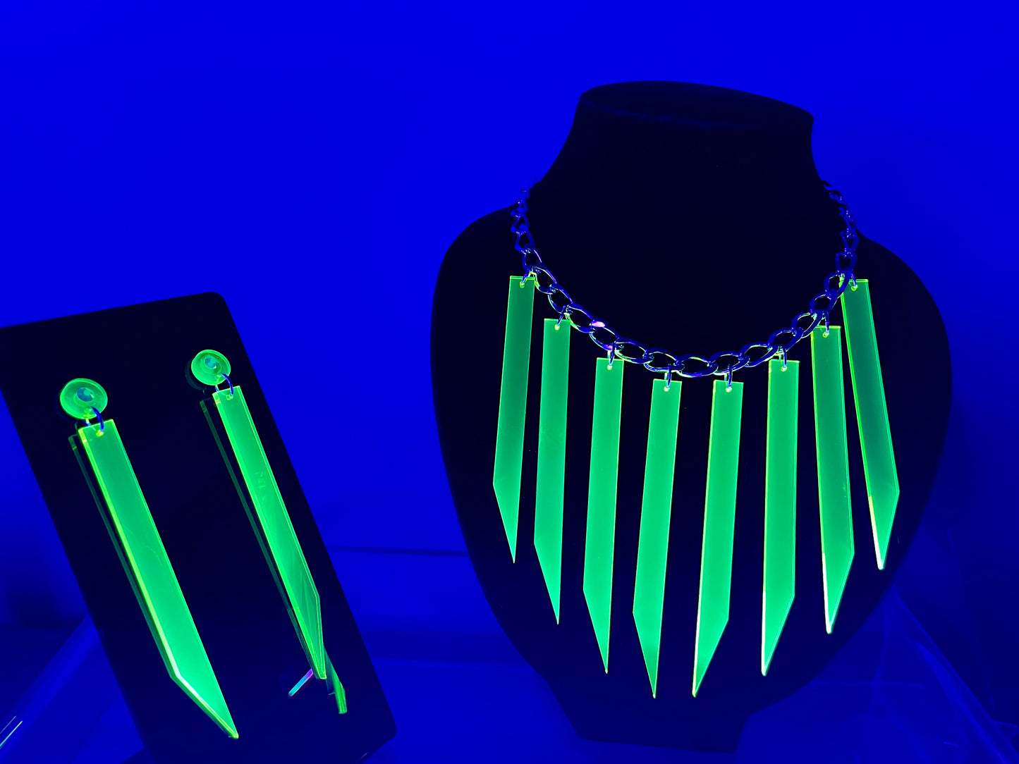 Cyberpunk Shard Choker Necklace and Earrings/Fluorescent Neon Acrylic/Blacklight/EDC/Rave/Goth