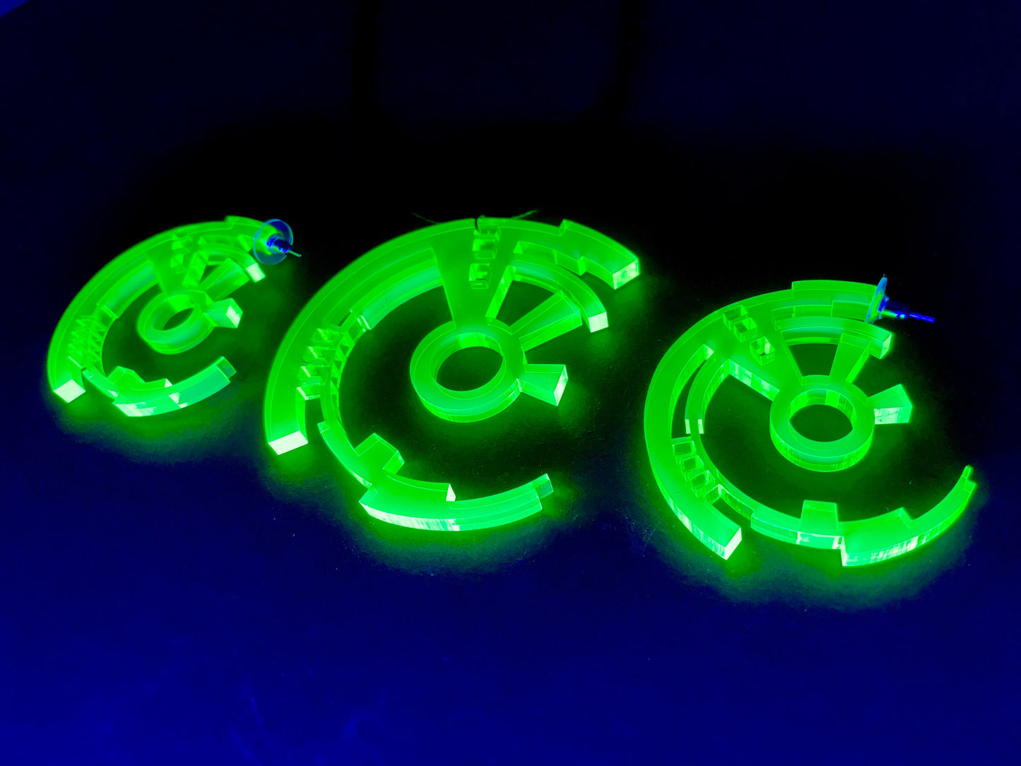 Cyberpunk Disc Necklace and Earrings/Fluorescent Neon Acrylic/Blacklight/EDC/Rave/Goth